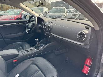 Audi A3 Limousine 1.6 TDI Pro Line picture 16