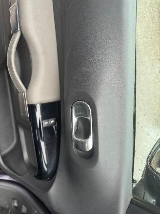 Citroën C4 cactus 1.2 PureTech Business picture 15