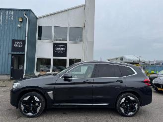 BMW iX3 High Executive 80 kWh picture 2