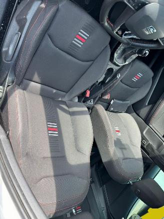 Seat Arona 1.0 TSI Xcellence Business Intense picture 17