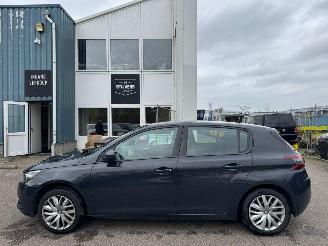 Peugeot 308 1.5 BlueHDi Blue Lease picture 2
