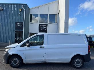 Mercedes Vito 111 CDI Lang picture 2