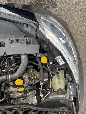 Renault Captur 0.9 TCe Dynamique picture 9