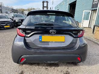 Toyota Yaris 1.5 Hybrid 115 Comfort picture 4