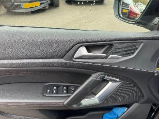 Peugeot 308 1.6 PureTech GTi picture 18