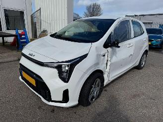 Vaurioauto  passenger cars Kia Picanto 1.0 DPI DynamicLine 2024/12