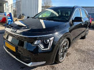 Schadeauto Kia Niro EV DynamicLine 64.8 kWh 2023/8