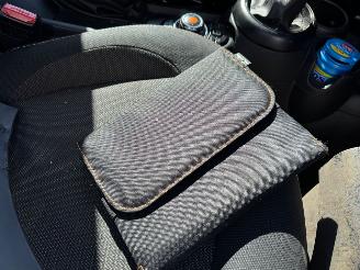 Mini Cooper 1.5 Cooper Business picture 14