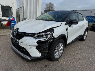 Voiture accidenté Renault Captur 1.3 AUTOMAAT TCe 130 Edition One 2020/4