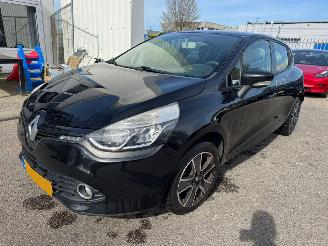 skadebil auto Renault Clio 1.5 dCi ECO Expression 2014/1