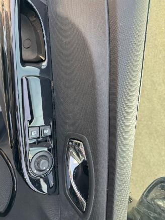 Renault Clio 1.5 dCi ECO Expression picture 18