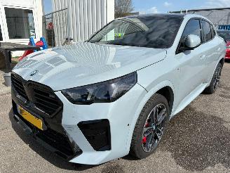 damaged passenger cars BMW iX2 eDrive20 67 kWh 2025/7