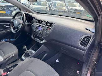 Kia Rio 1.1 CRDi Super Pack picture 11