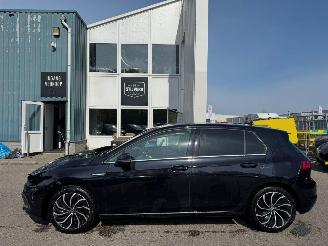 Volkswagen Golf 1.5 TSI PANORAMA DAKHighline Business R picture 3