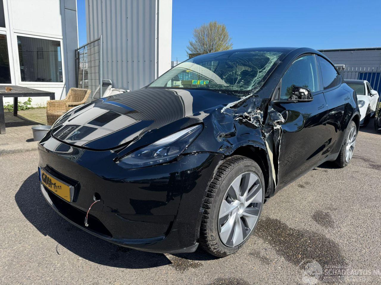 Tesla Model Y RWD 58 kWh