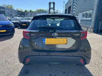 Toyota Yaris 1.5 Hybrid Dynamic picture 4