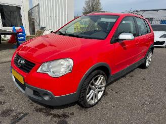  Volkswagen Polo 1.4-16V Trendline 2009/4