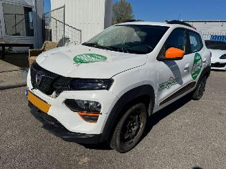 Schadeauto Dacia Spring Comfort Plus 27 kWh 2022/6