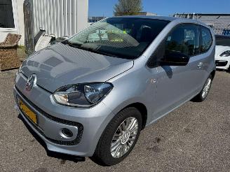 Coche accidentado Volkswagen Up! 1.0 groove up! BlueMotion 2014/4