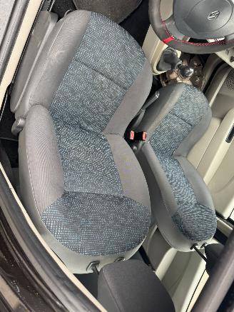 Renault Twingo 1.2 Authentique picture 16