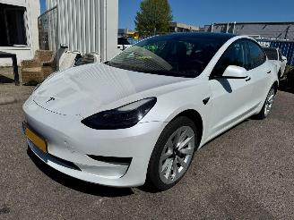 skadebil auto Tesla Model 3 Standard RWD Plus 60 kWh 2023/4