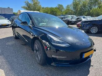 škoda osobní automobily Tesla Model 3 Long Range AWD 75 kWh 2019/11