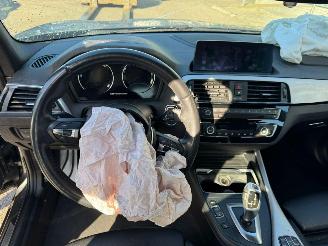 BMW 1-serie 120i Executive picture 9