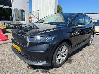 krockskadad bil auto Skoda Enyaq iV 60 2023/7