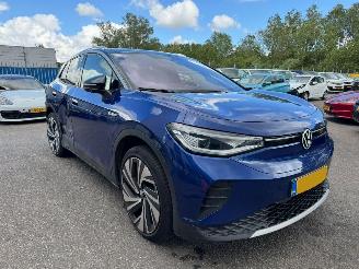 damaged passenger cars Volkswagen ID.4 First Max 77 kWh 2020/12