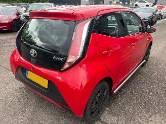 Toyota Aygo 1.0 VVT-i x-play picture 5