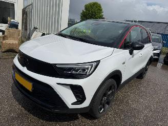 Schadeauto Opel Crossland 1.2  AUTOMAAT Turbo Level 4 2024/3