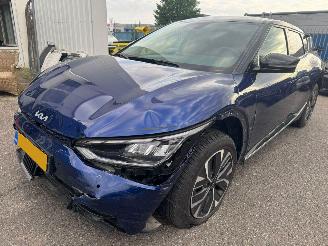 Damaged car Kia EV6 Plus 77.4 kWh 2023/2