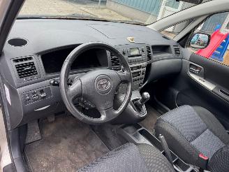 Toyota Corolla Verso 1.6 VVT-i Linea Sol picture 8