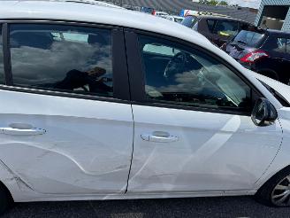 Opel Corsa 1.2 picture 8