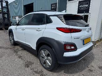 Hyundai Kona EV Premium 64 kWh picture 3