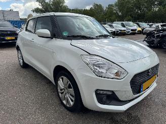 Suzuki Swift 1.2 Select picture 6