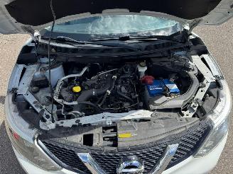 Nissan Qashqai 1.2 Tekna picture 8