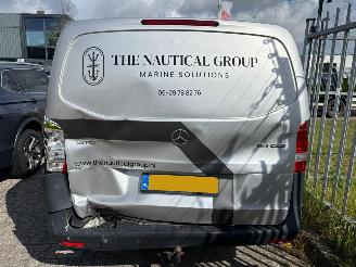 Mercedes Vito 114 CDI Lang picture 3