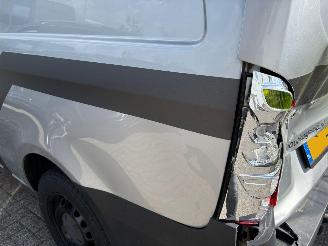 Mercedes Vito 114 CDI Lang picture 6