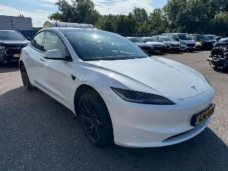 Auto incidentate Tesla Model 3 RWD 60 kWh 2024/8