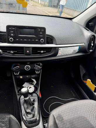 Kia Picanto 1.0 DPi Comfort picture 12