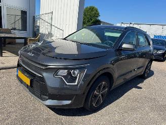 krockskadad bil auto Kia Niro 1.6 AUTOMAAT GDi Hybrid DynamicLine 2024/12