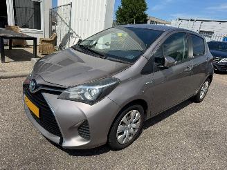 Coche accidentado Toyota Yaris 1.5  AUTOMAAT Hybrid Comfort 2015/1