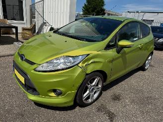 skadebil auto Ford Fiesta 1.6 Ghia 2009/7