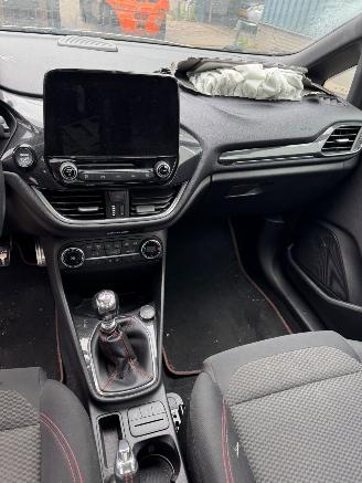 Ford Fiesta 1.0 EcoBoost ST-Line picture 13