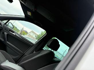 Volkswagen Tiguan 1.5 AUTOMAAT TSI ACT Highline Business R picture 14