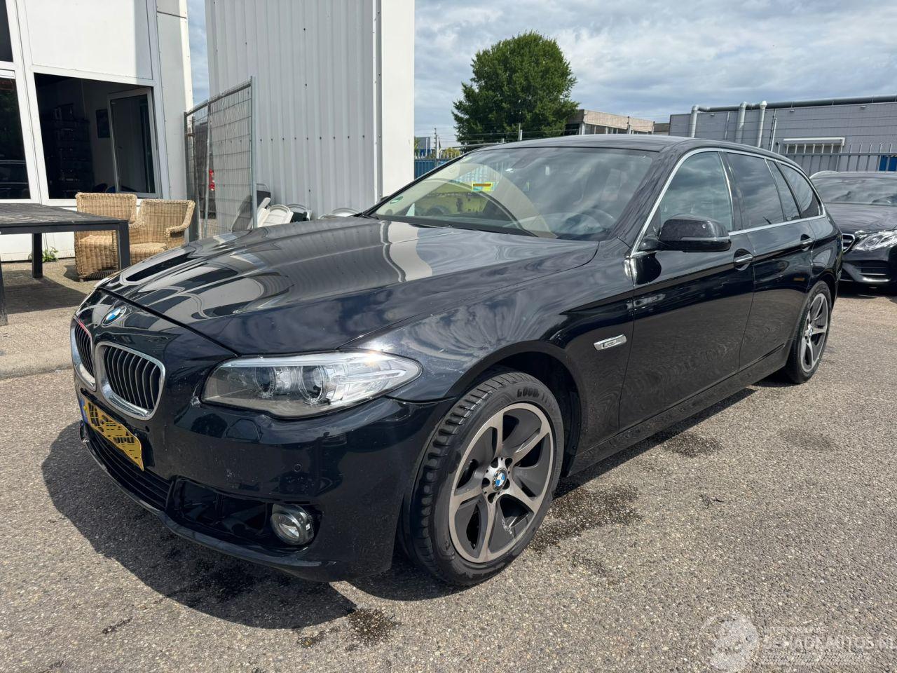 BMW 5-serie Touring 518d AUTOMAAT  Luxury Edition