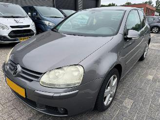 skadebil auto Volkswagen Golf 1.4 Easyline 2007/11