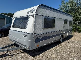 Vaurioauto  caravans Fendt  170 1999/8