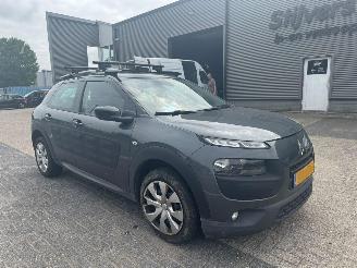 krockskadad bil auto Citroën C4 cactus 1.2|AUTOMAAT  e-VTi Business 2015/6